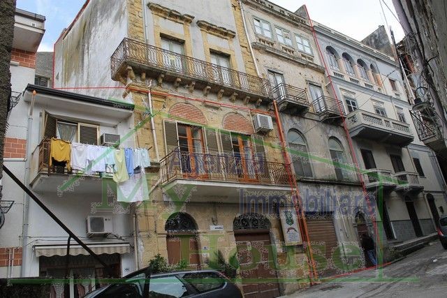 PALAZZO INGLESE AD ALESSANDRIA