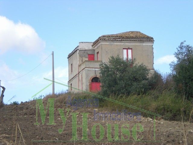 CASA COLONICA LEANDRA - PROPERTY IN SICILY