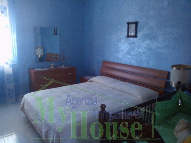 VILLA IN VIA NAZIONALE AD ALESSANRDIA - PROPERTY IN SICILY