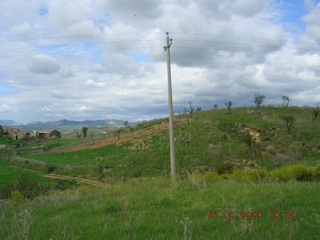 HOUSE AND LAND GAGLIANO BISSANA - PROPERTY IN SICILY