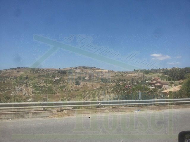 TERRENO VACCARO – CONTRADA QUARTO ROCCHI