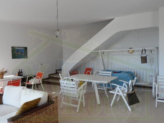 PRESTIGIOSA VILLA A SECCGRANDE