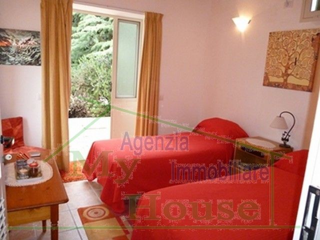 VILLA SERENA - B&B A SECCAGRANDE (AG)