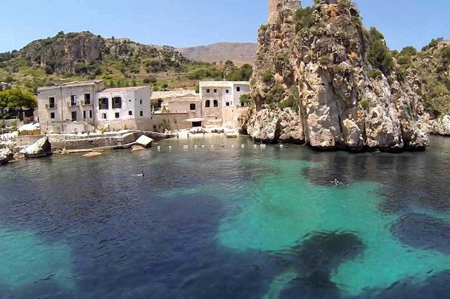 VILLA A SCOPELLO