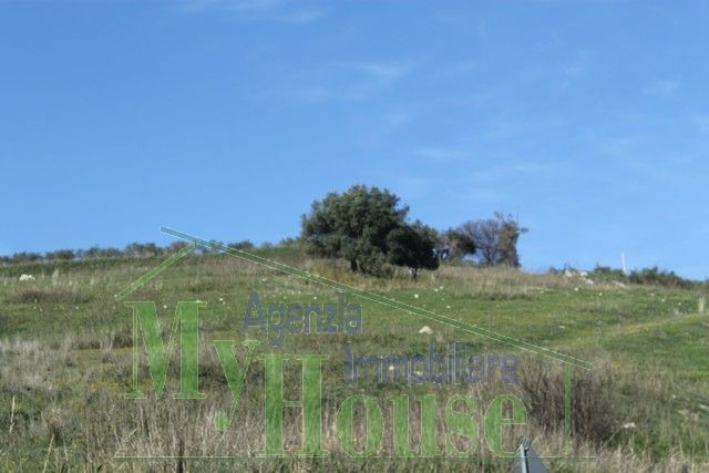 TERRENO FERRO CONTRADA QUARTO DI ROCCHI