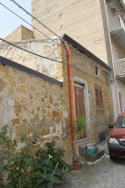 MILIOTO HOUSE GENTILE STREET