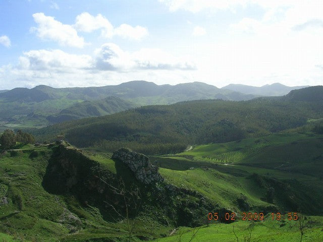 LAND REGINALD CALEDONIA - PROPERTY IN SICILY