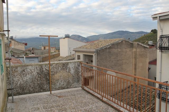 CASA SETTICASI – VIA MANZONI (ALESSANDRIA)