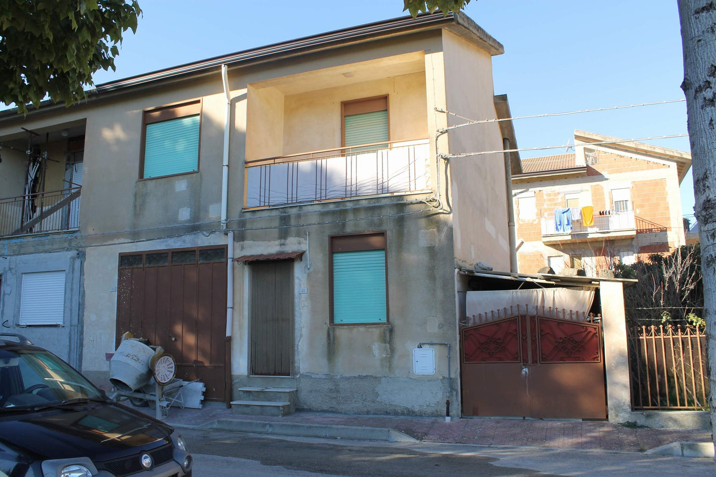 ANGEL HOUSE - SAN GREGORIO MAGNO STREET