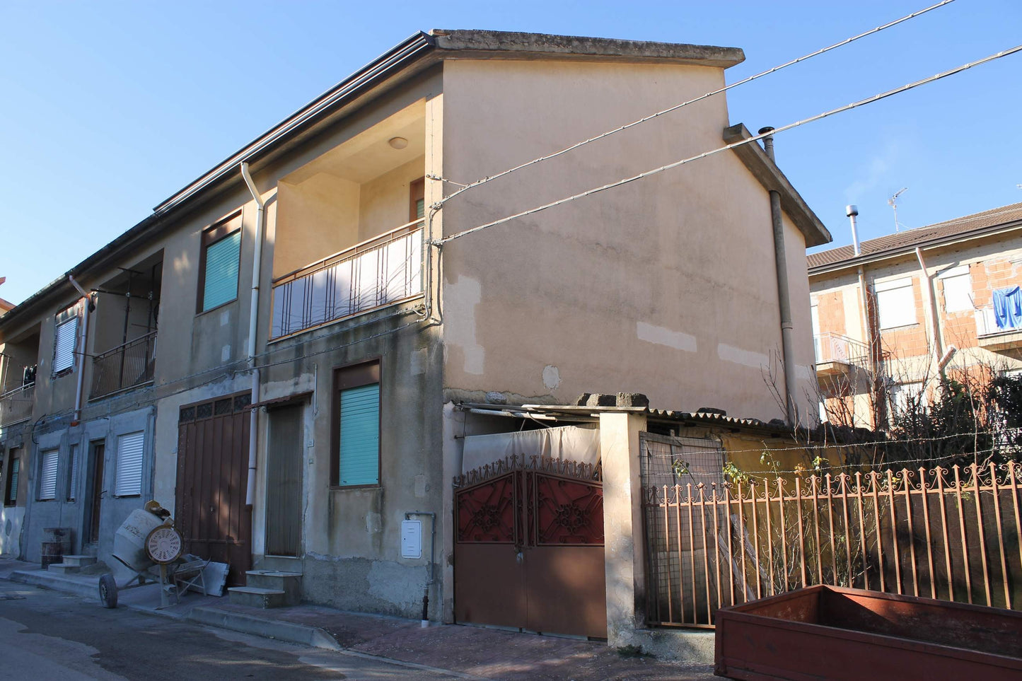 ANGEL HOUSE - SAN GREGORIO MAGNO STREET