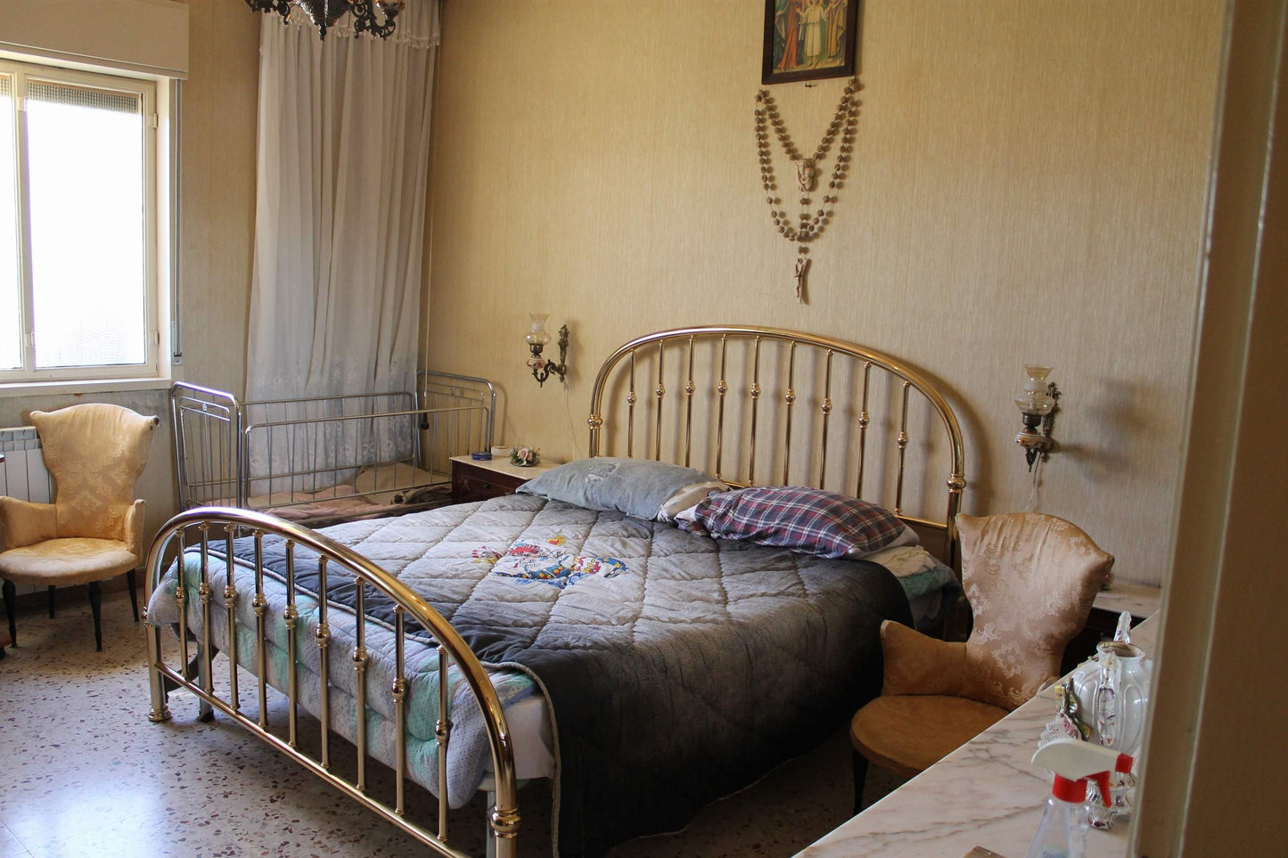 ANGEL HOUSE - SAN GREGORIO MAGNO STREET