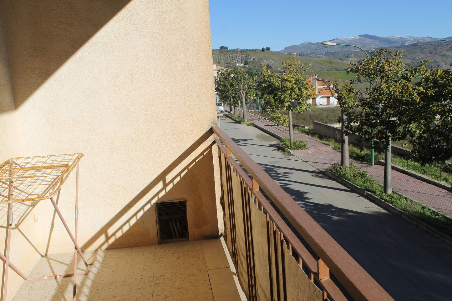 ANGEL HOUSE - SAN GREGORIO MAGNO STREET
