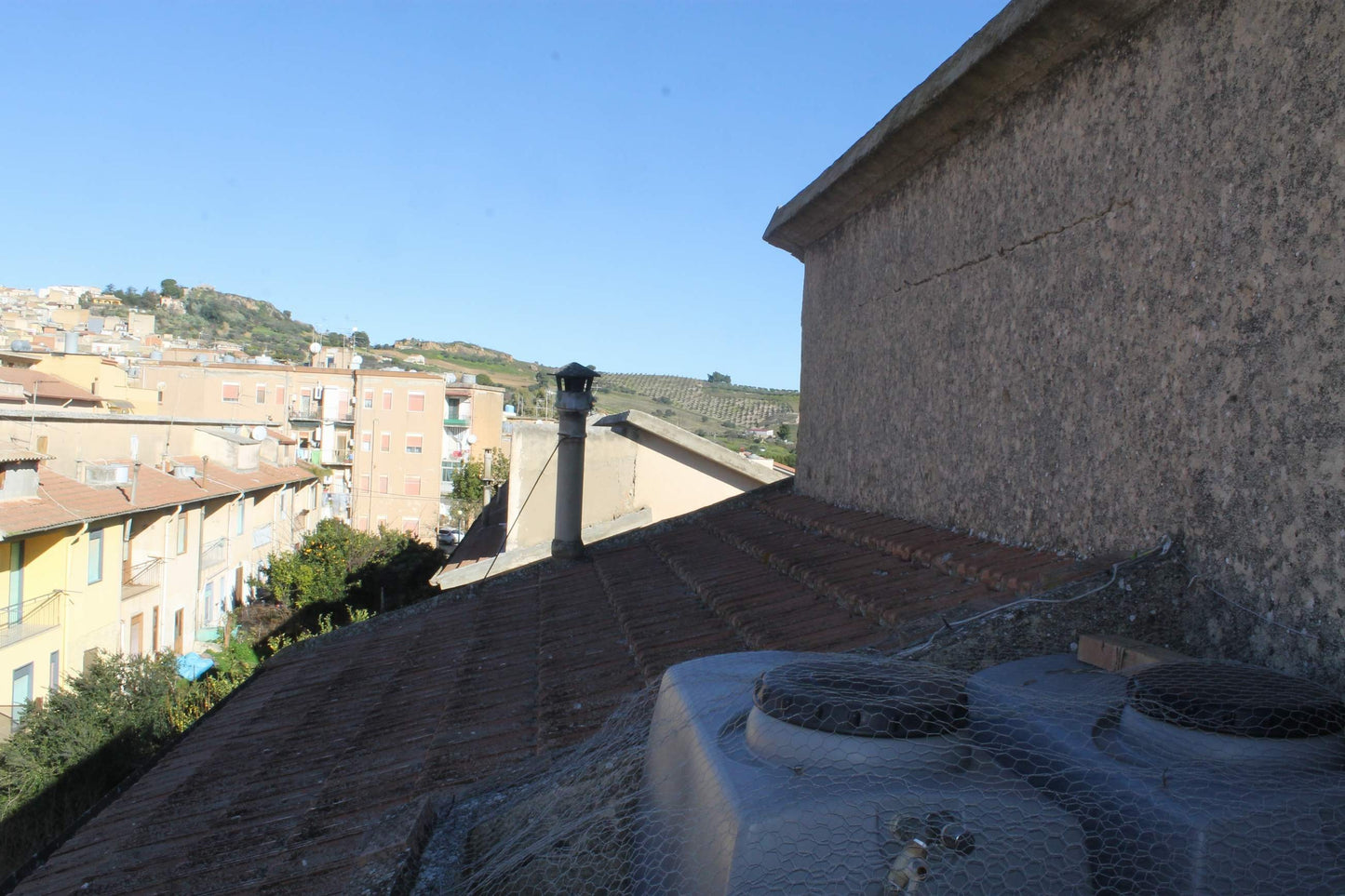 ANGEL HOUSE - SAN GREGORIO MAGNO STREET