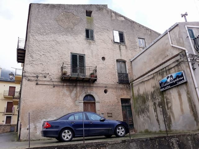 CASA PIZZUTO – SANTO STEFANO QUISQUINA