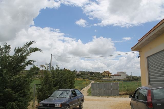 HOUSE AND LAND CARUSO – ZONA CAMPO SPORTIVO