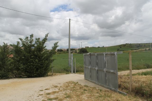HOUSE AND LAND CARUSO – ZONA CAMPO SPORTIVO