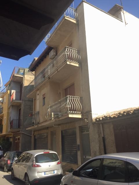 CASA CASTELLANO – VIA PATERNÒ