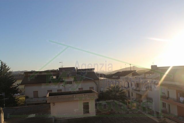 APPARTAMENTO PIERINA VIA UGO FOSCOLO – TERZO PIANO