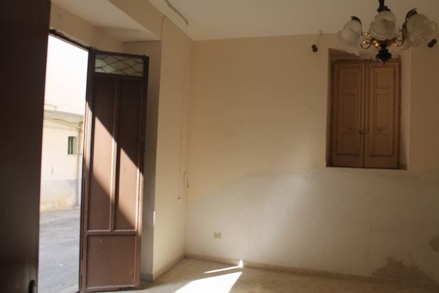 ALBANIAN PANORAMIC HOUSE – CORNER OF VIA CATANIA AND SALITA CHIAZZA