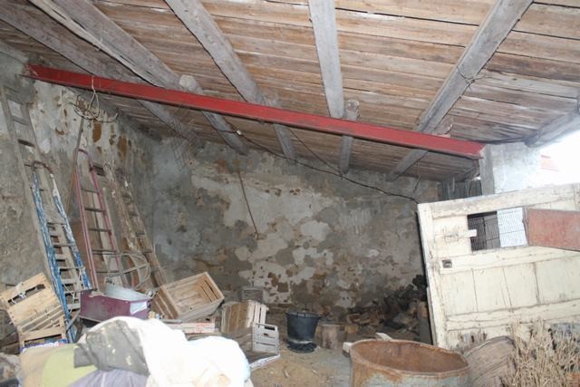 CICCARELLO GARAGE E MAGAZZINO – VIA PERCIO E VIA TAMBURELLO