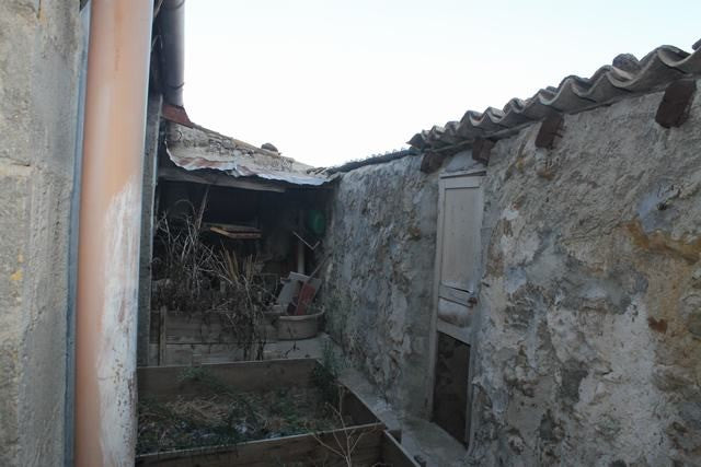 CICCARELLO GARAGE E MAGAZZINO – VIA PERCIO E VIA TAMBURELLO