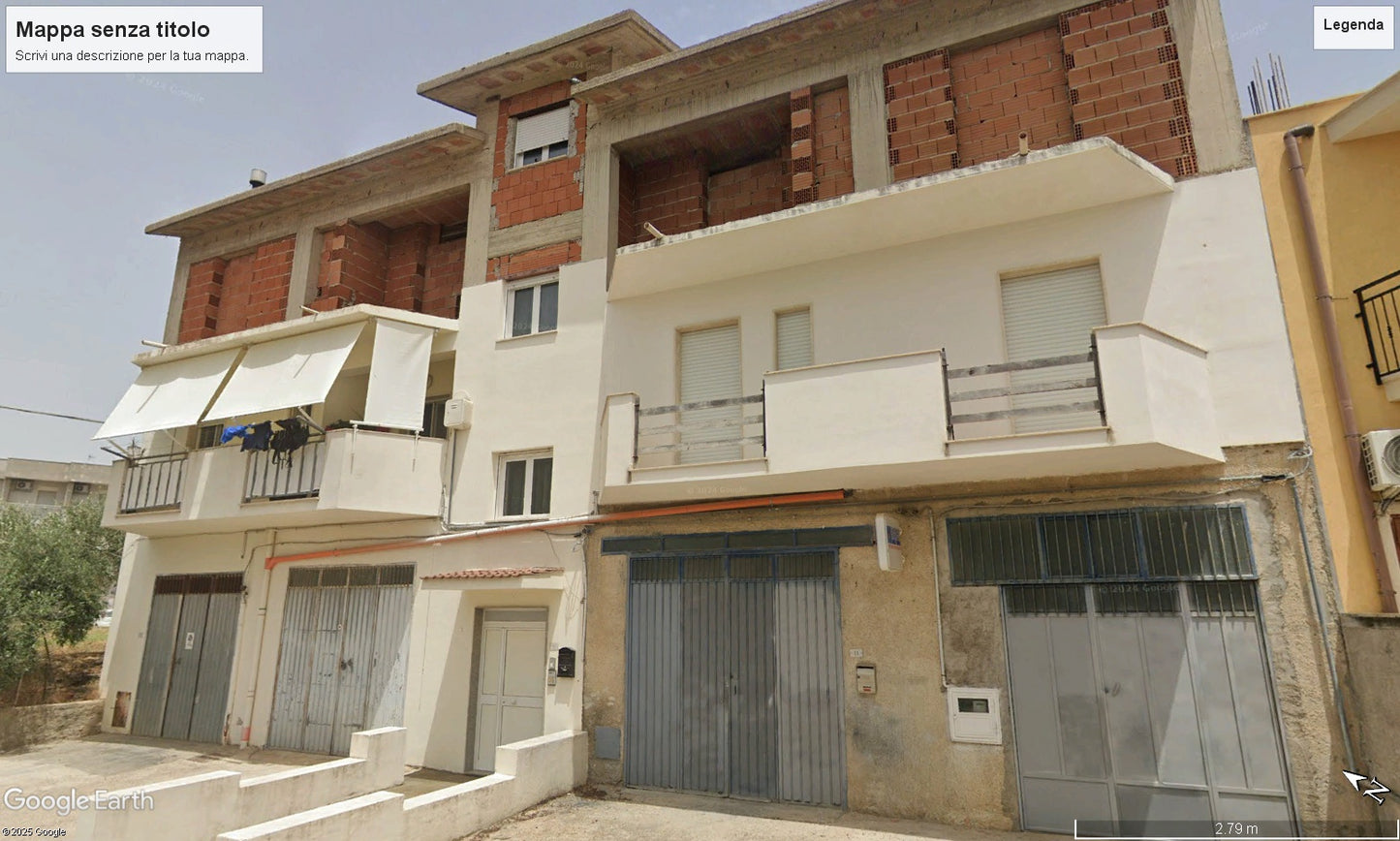 APT E GARAGE FERRARO - VIA UGO FOSCOLO