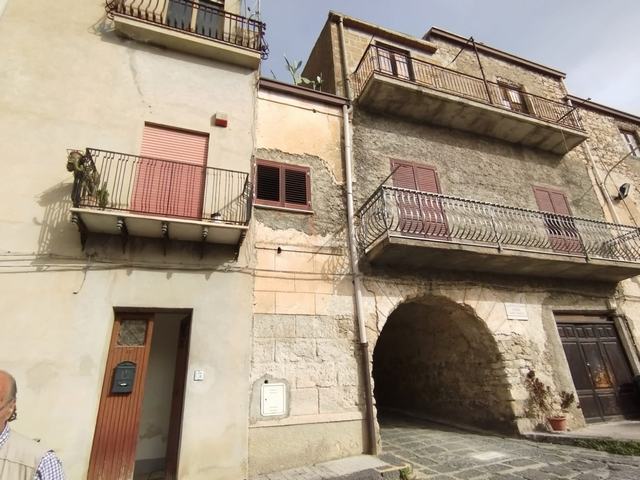 APT TRIZZINO - BIVONA (AG)