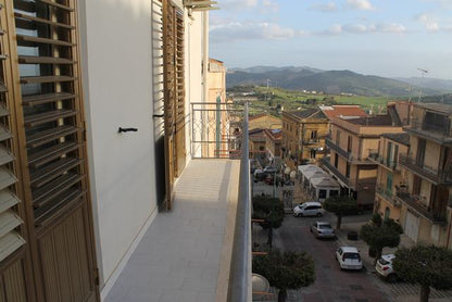 APT PANORAMICO ABELLA – SALITA REGINA ELENA E VIA ROCCAFORTE