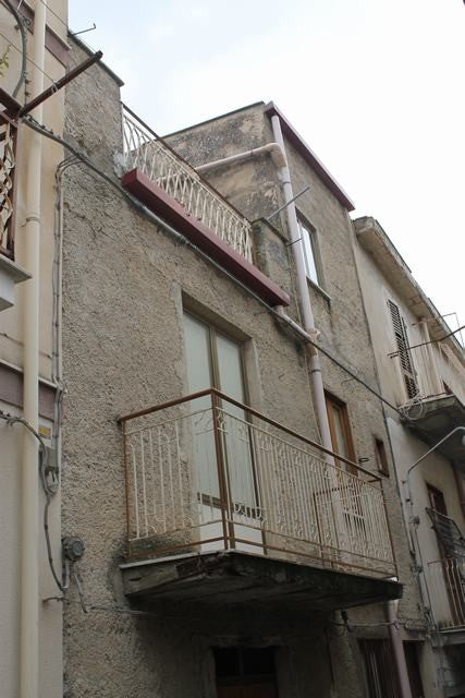 CASA  MORTELLARO VIA SANTO ROCCO (BIVONA)