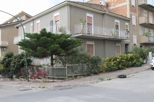 APT CARUBIA PENDINO – VIA ALFIERI