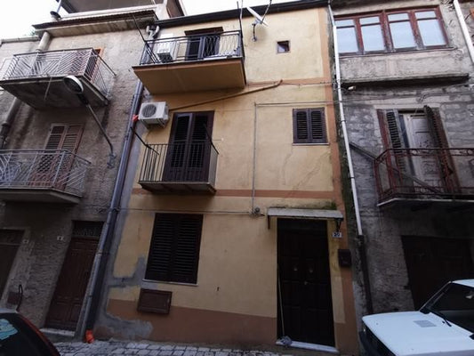 CASA ELENA VIA GIOVANNI PROCIDA – ALESSANDRIA (AG)