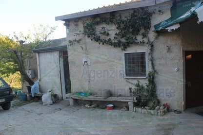 HOUSE AND LAND SCHEMBRI GINO