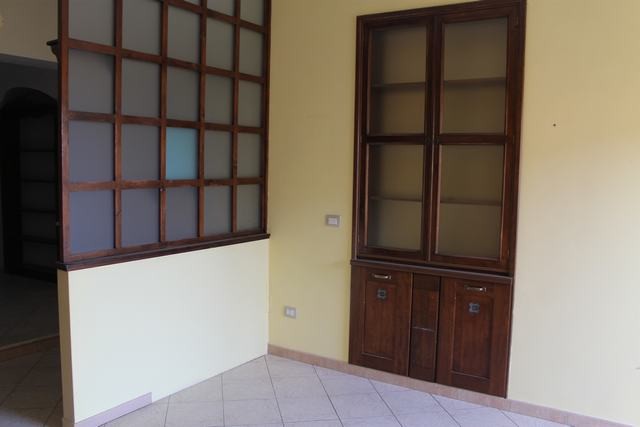 APPARTAMENTO  VIZZI (SECONDO PIANO) VIA CRISPI