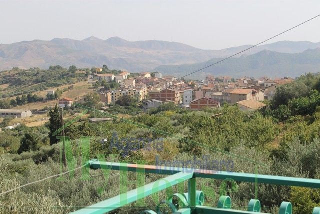 CASA  E TERRENO PANORAMICA  BARBARO CDA FELICIA