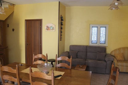 CASA LOMBARDO VIA PALERMO