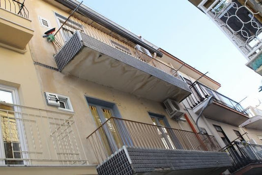 CASA LOMBARDO VIA PALERMO