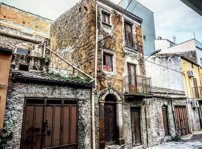 CASA STORICA RENATO VIA PALERMO