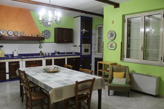 VILLA E TERRENO MARCHETTA – MONTI SICANI (AG)