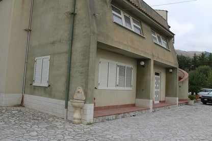 VILLA E TERRENO MARCHETTA – MONTI SICANI (AG)