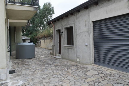 VILLA E TERRENO MARCHETTA – MONTI SICANI (AG)