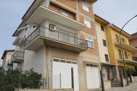 CASA MARRA