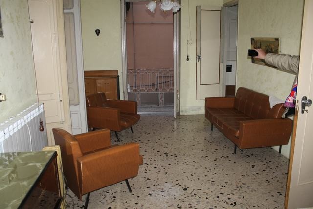 CASA GIANNONE – CORSO CINQUEMANI ARCURI/ ANGOLO STA.CARMELO