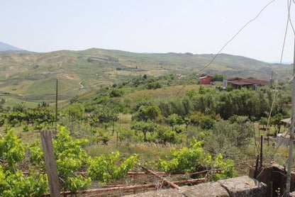 MAGAZZINO E TERRENO PANORAMICO DI MORA – CDA CANALARO