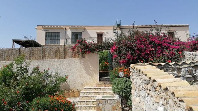 VILLA PANORAMICA  – MONTALLEGRO
