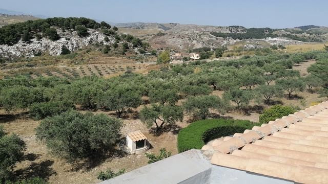 VILLA PANORAMICA  – MONTALLEGRO