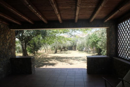 VILLA CON PISCINA - CARUBIA CDA MARULLO