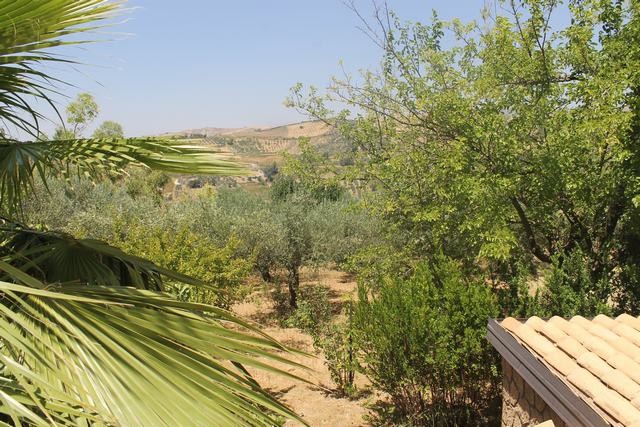 VILLA CON PISCINA - CARUBIA CDA MARULLO
