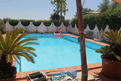 VILLA CON PISCINA - CARUBIA CDA MARULLO