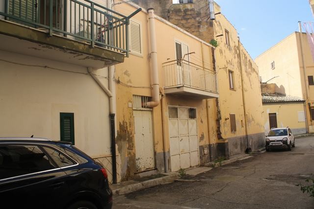 CASA MILIZIANO VIA CLEMENTE – SICULIANA (AG)