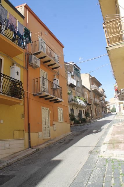 CASA TAORMINA VIA CALDERAI